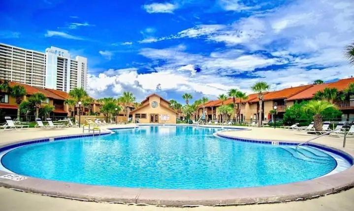 Sunny Daze, Desirable Kid Friendly Resort, 3 Minute Walk To The Beach, Resort Beachside Pool & Restaurant パナマシティービーチ エクステリア 写真